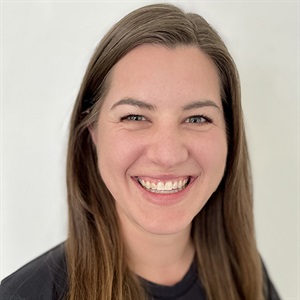 Photo of Amanda Kalt.